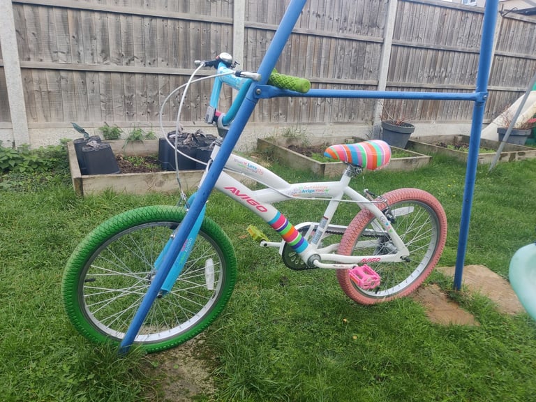 Girls bike
