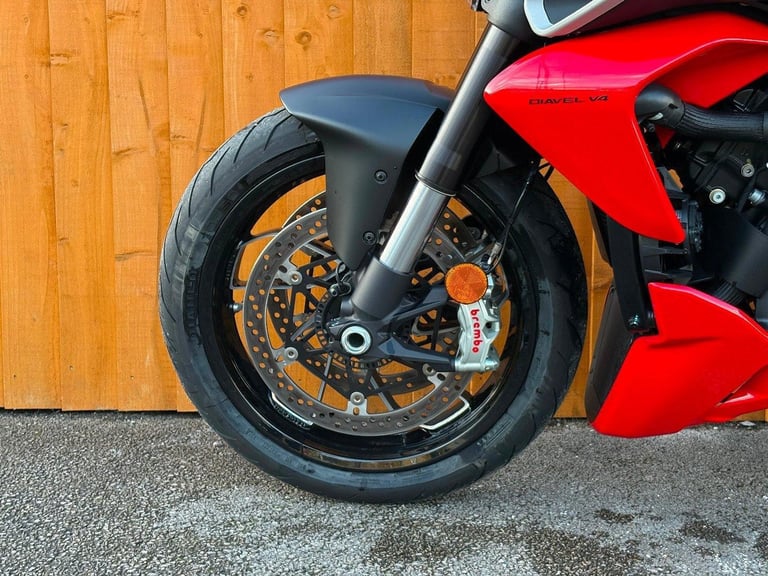 2025 Ducati Diavel V4 with full akro exhaust system