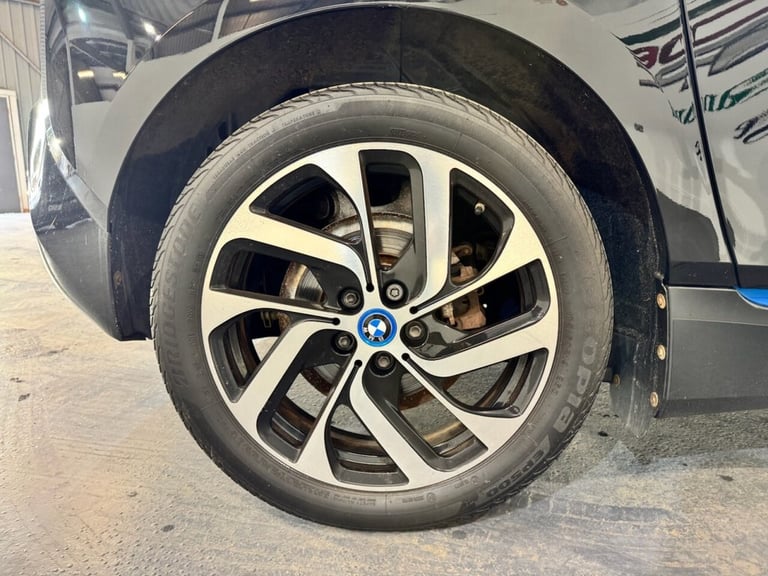2018 BMW i3 125kW 33kWh 5dr Auto HATCHBACK ELECTRIC Automatic