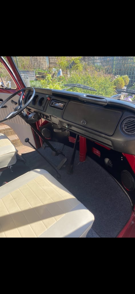 Volkswagen, 1972, 1700 (cc)