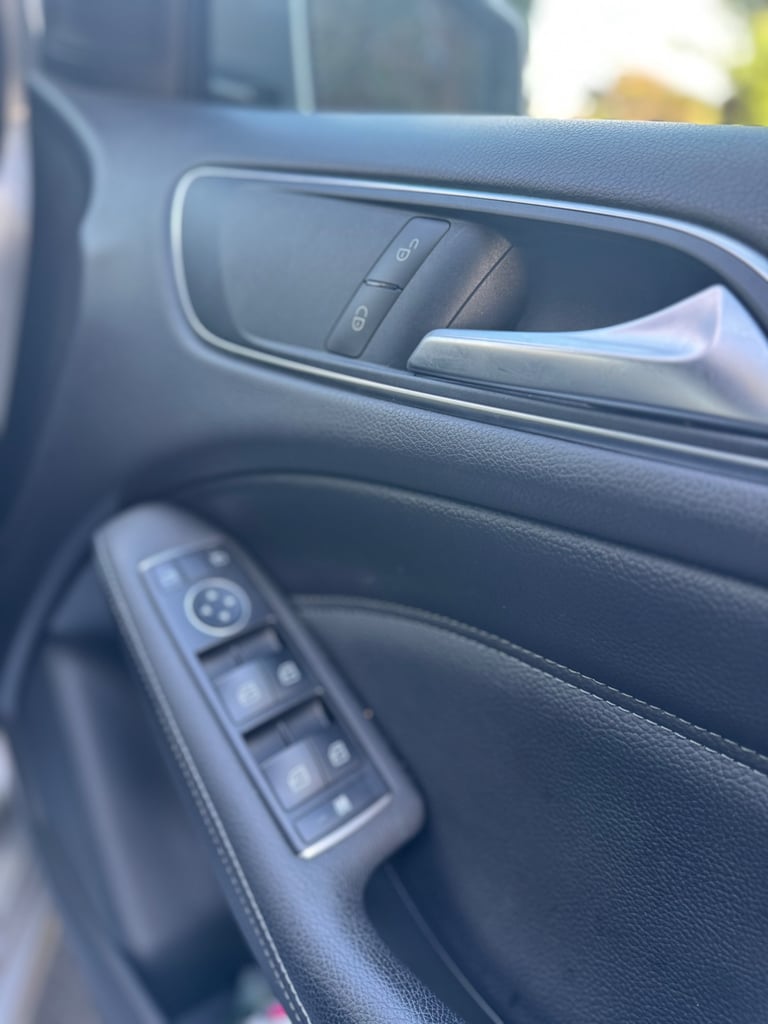 Mercedes-Benz, B CLASS, MPV, 2016, Manual, 2143 (cc), 5 doors