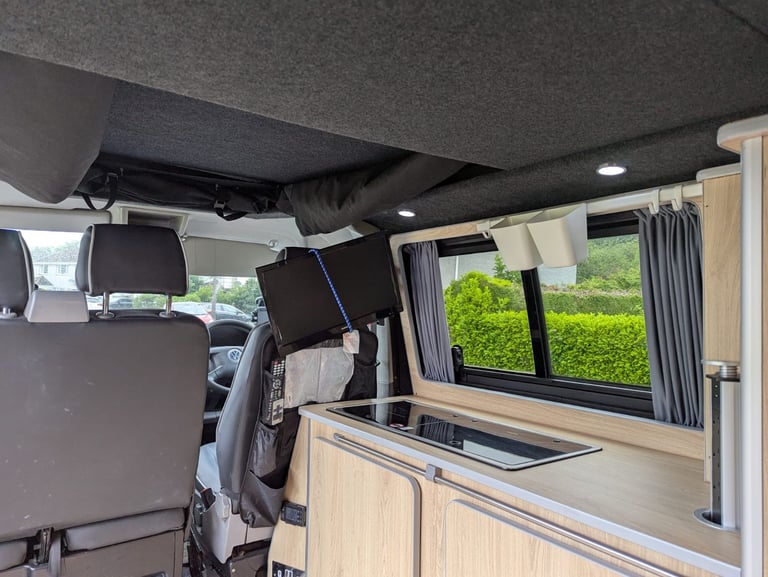 2007 VW T5 Campervan * 4 Berth *