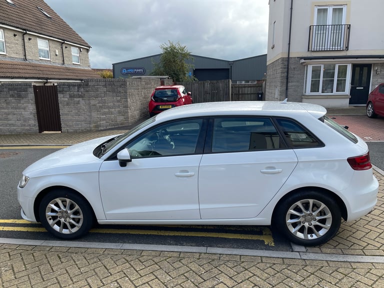 Audi, A3, Hatchback, 2013, Manual, 1395 (cc), 5 doors