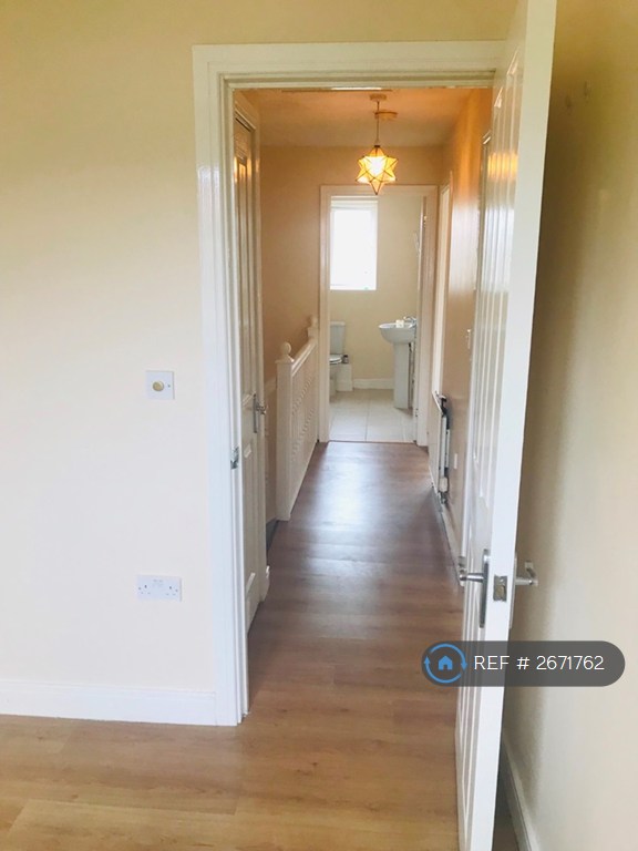 4 bedroom house in Primrose Close, Luton, LU3 (4 bed) (#2671762)