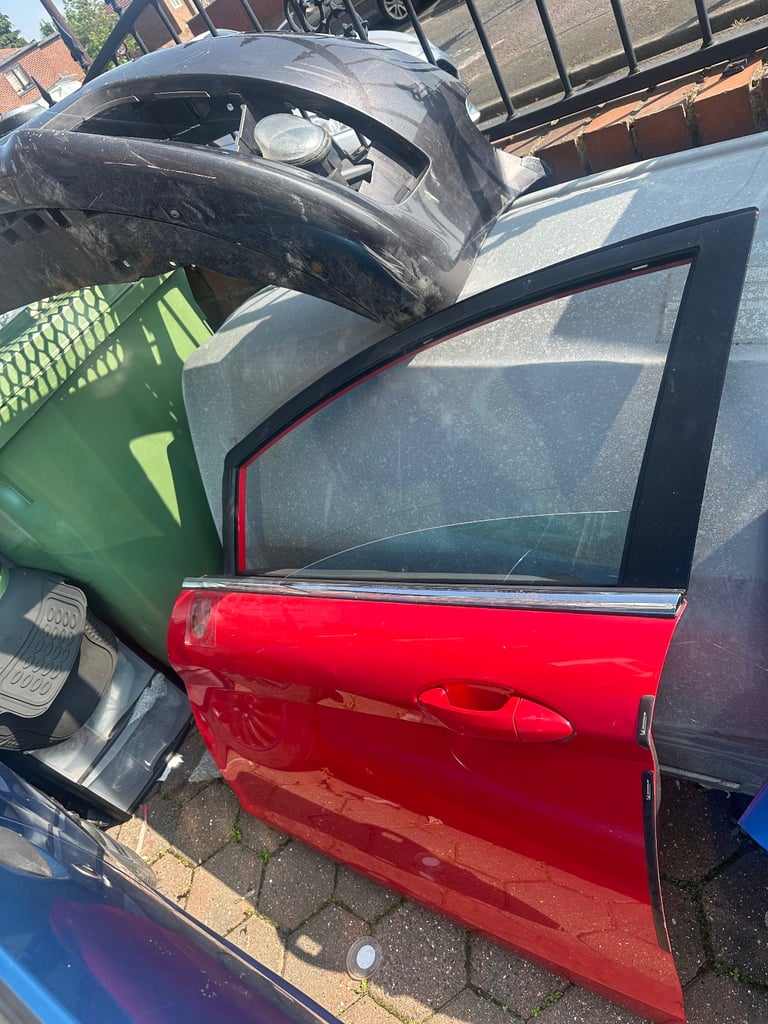 Ford fiesta front passenger side door 