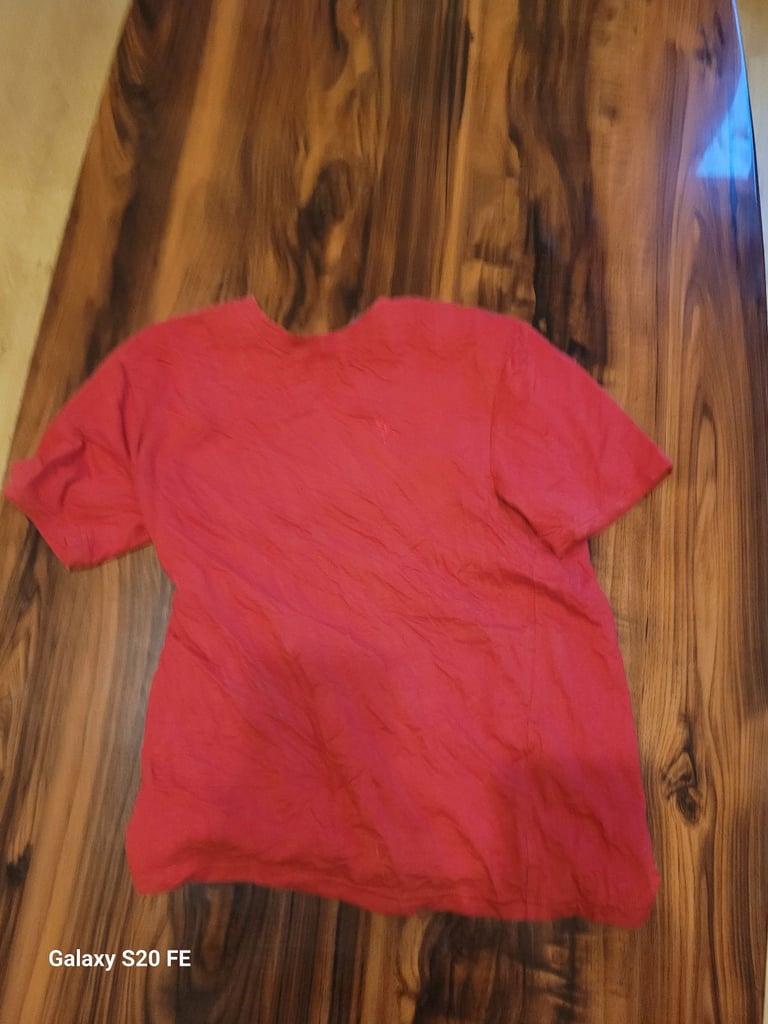 image for JEFF & CO Preloved Red T-Shirt - Small S REQUIRES WASHING before wear