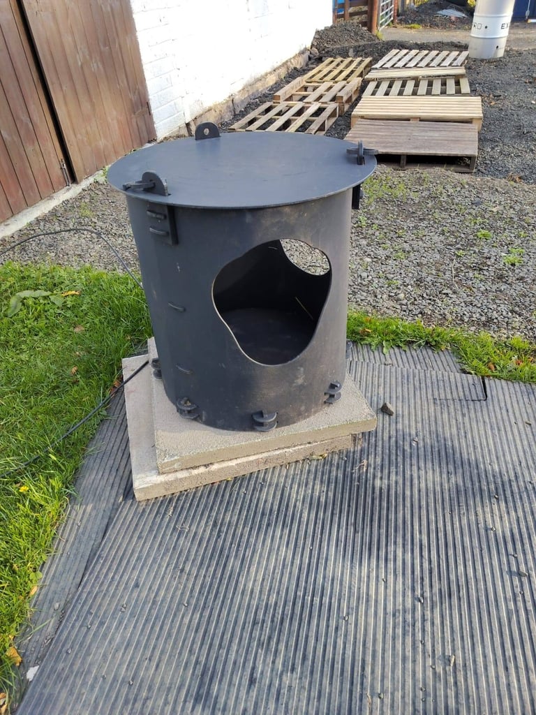 Solway Hay Feeder