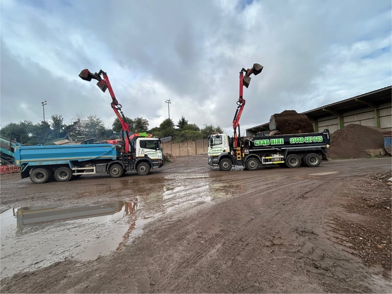 Grab lorry hire delivery of mot type 1 recycled type 1 topsoil sharp sand gravel 6f2 