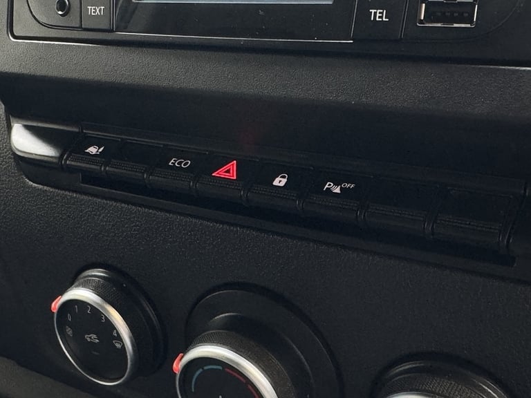 2021 Nissan NV400 dCi 35 Tekna Panel Van Diesel Manual