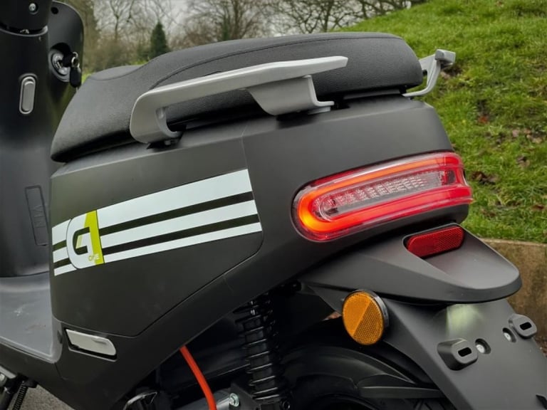 Full Electric Scooter MGB G1 50cc equivalent