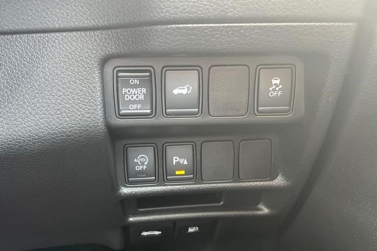 2016 Nissan X-Trail 1.6 DiG-T Tekna 5dr [7 Seat], Media Screen, sat Nav, Sunroof, Parking Senso S...
