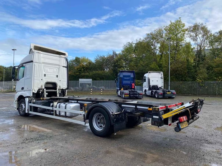 MERCEDES ACTROS 1824 *EURO 6* 4X2 DEMOUNT CHASSIS CAB 2018 - BV67 OUK