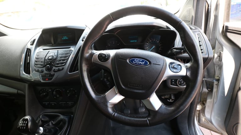 FORD TRANSIT 200 LIMITED PV Silver Manual Diesel, 2016