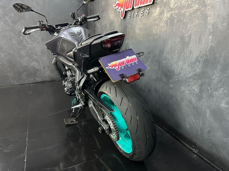 2024 Yamaha MT-09 900 Hyper-naked Euro 5