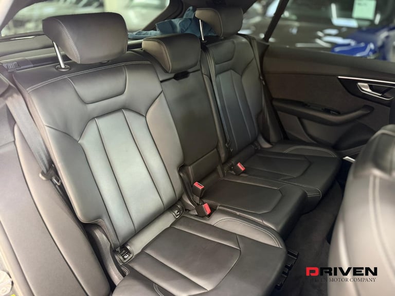 STUNNING ! 2021 AUDI Q8 S-LINE 50 BiTURBO BLACK EDITION 3.0 TDI + FREE DELIVERY!