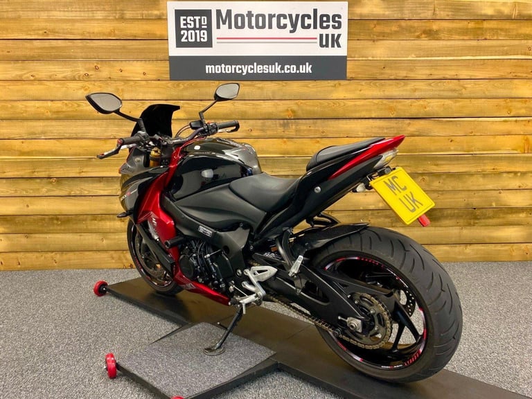 IMMACULATE 2015 SUZUKI GSX-S1000F, ONLY 15639, GREAT SPEC, FSH