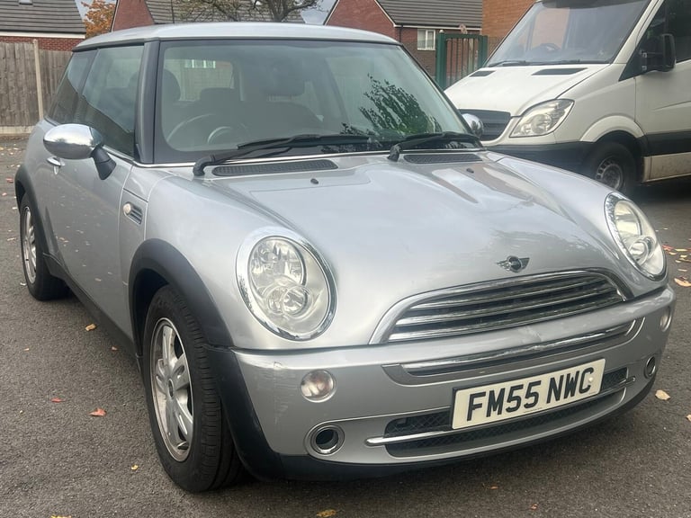 image for 2005 MINI Hatch 1.6 One 3dr Auto HATCHBACK Petrol Automatic
