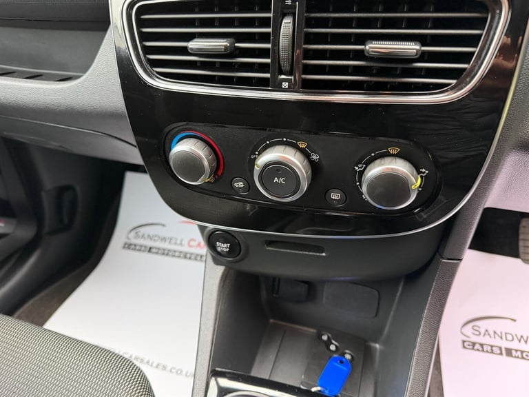 2025 Renault Clio 1.5 dCi 90 Play 5dr Hatchback Diesel Manual
