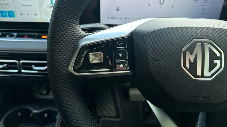 2025 MG MG HS 1.5 T-GDI PHEV Trophy 5dr Auto Hatchback Petrol Parallel PHEV Automatic