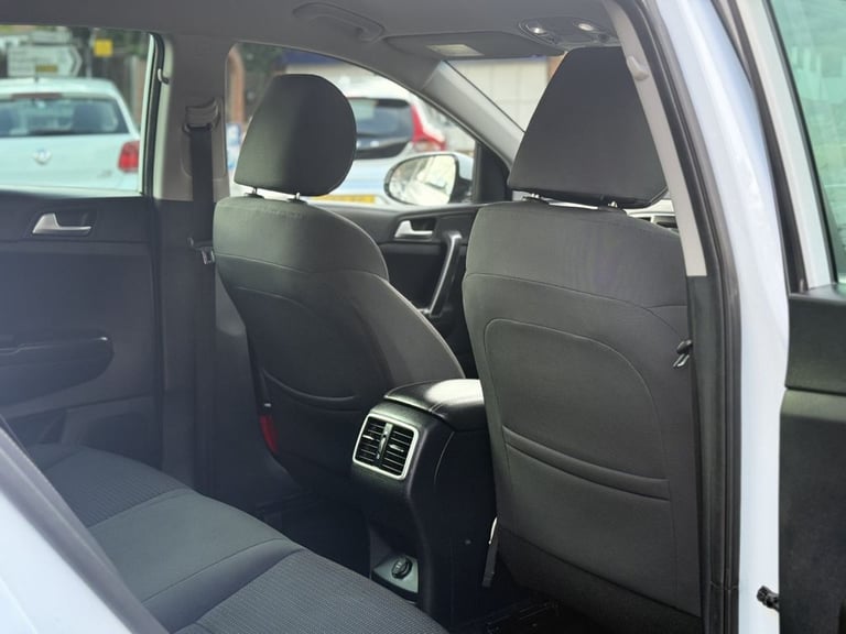 2017 Kia Sportage 1.7 CRDi ISG 2 5dr DCT Auto ESTATE DIESEL Automatic