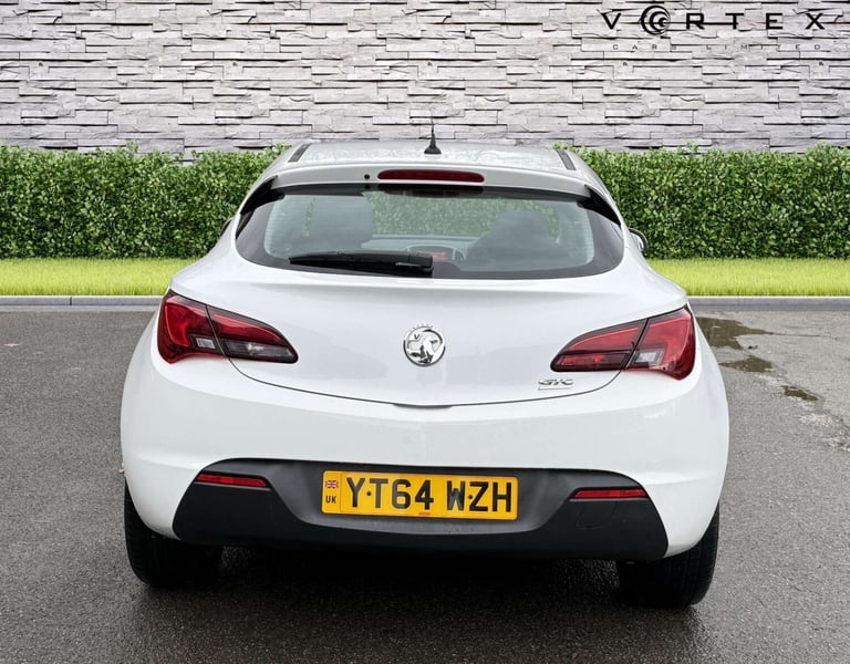 2014 Vauxhall Astra 1.4 Astra GTC Sport S/S 3dr Coupe Petrol Manual