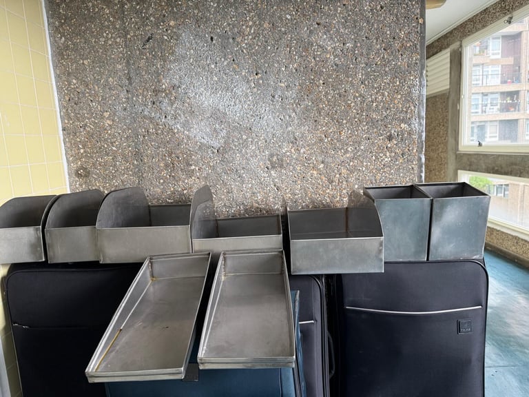 Stainless steel display trays (NO OFFERS!)