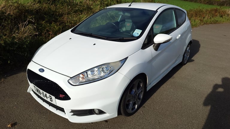 image for 2014 FORD FIESTA ST-2 1.6 Turbo