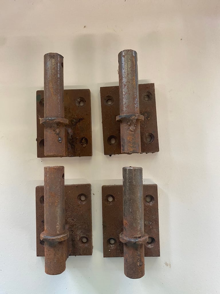image for Steel Gate hinges brand new x 4