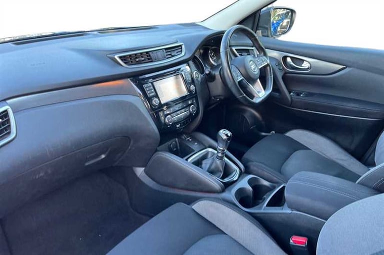 2018 Nissan Qashqai 1.2 DIG-T N-CONNECTA 5DR Hatchback Petrol Manual