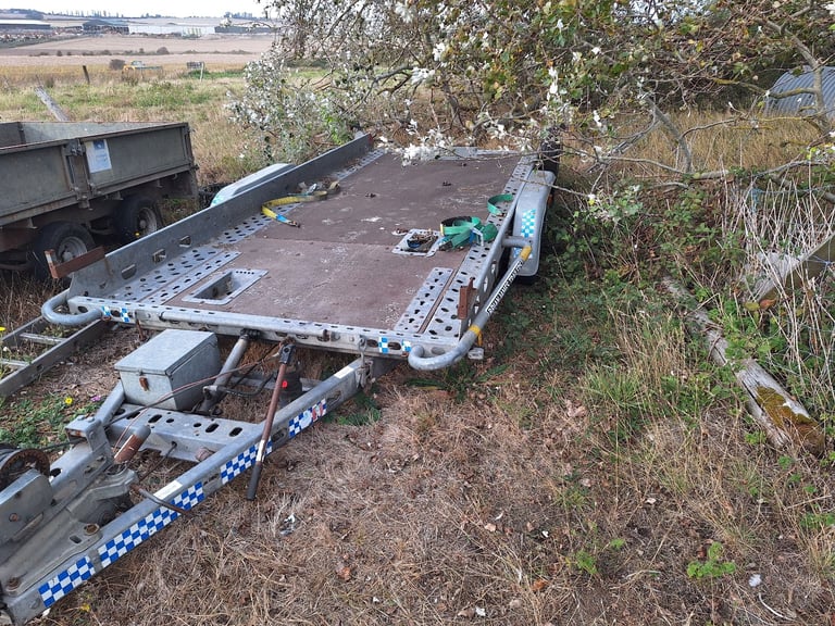 Brain james tilt bed car trailer