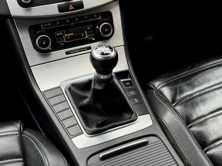 Volkswagen Passat GT CC  Bluemotion 2.0Diesel 140BHp 2011 Model