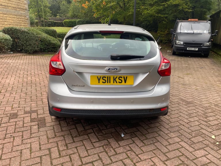 Ford, FOCUS, Hatchback, 2011, Manual, 1560 (cc), 5 doors
