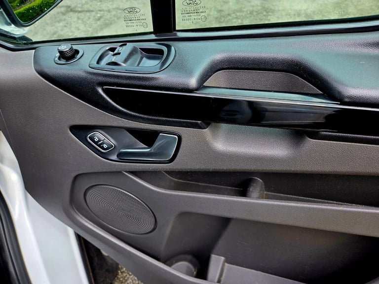 2019 Ford Transit Custom 2.0 EcoBlue 170ps High Roof Limited Van PANEL VAN DIESEL Manual