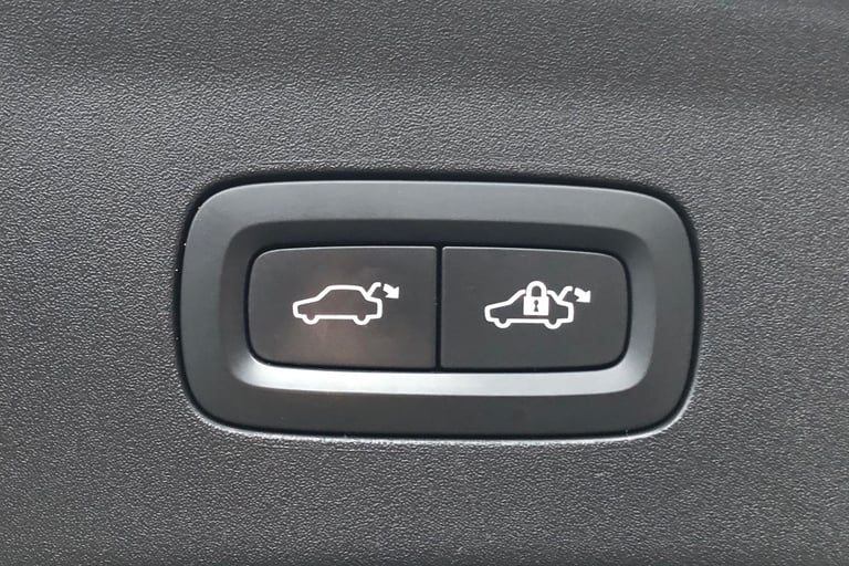 2021 Polestar Polestar 2 300kW Pilot Plus 78kWh Dual motor 5dr 4WD Auto SALOON ELECTRIC Automatic