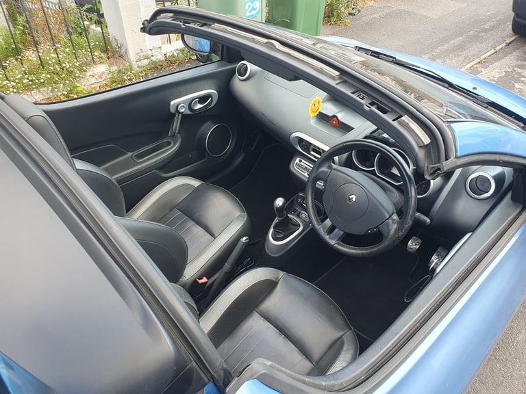 Renault,WIND Convertible, new MoT, TBK, water pump replaced and serviced Nov 2025