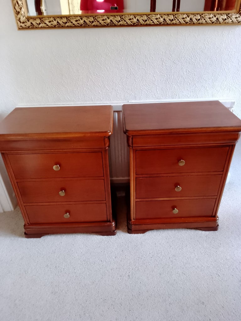 Bedside cabinets- 4 drawers. Cherry wood- matching PAIR