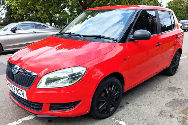 2012 Skoda Fabia 1.2 TSi DSG Automatic 5dr. 99800 Miles. PX OK. CHEAP on Fuel. HATCHBACK Petrol A...