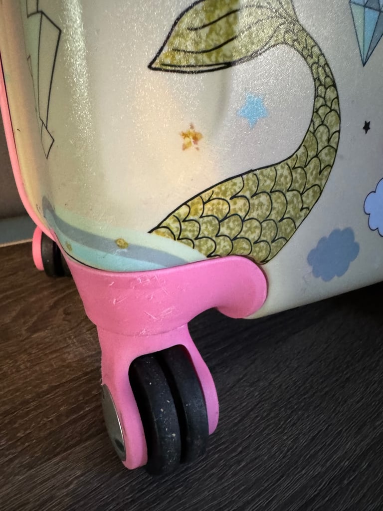 Mermaid suitcase 
