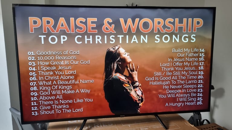 HISENSE 65 INCH SMART 4K UHD HDR LED TV WITH WIFI, FREEVIEW & FREESAT HD 