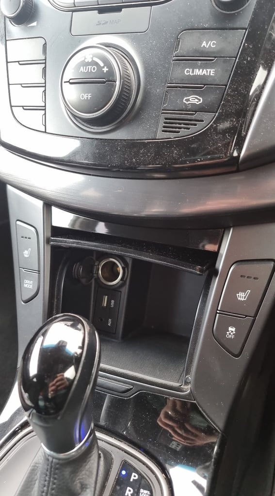 AUTOMATIC Hyundai i40 Tourer,HEATED SEATS,LOW TAX,REVERSE CAMERA,CHEAP TO RUN