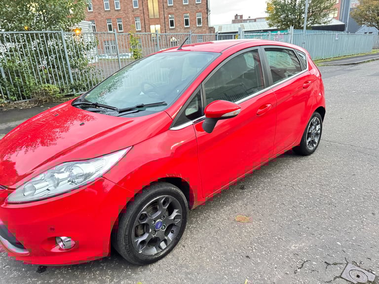( 2011 - DIESEL) FORD FIESTA TDCI 1.4*£20 TAX*MOT-1 YEAR *like vauxhall astra corsa focus mazda 2