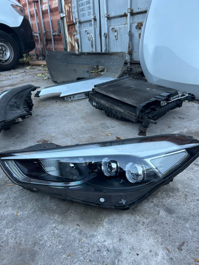 Hyundai Tucson Mk3 Complete Front end 2015-2020