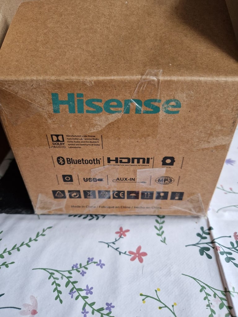 Hisense 50inch uhd tv with sound bar