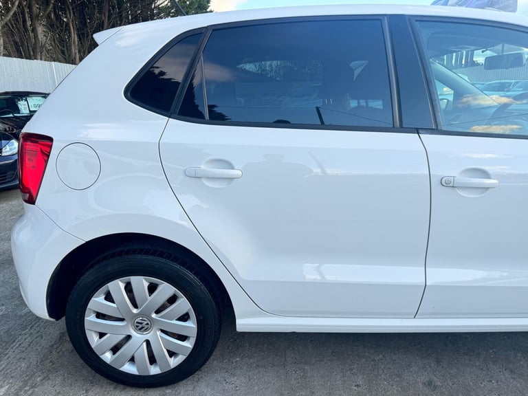 2013 Volkswagen Polo 1.2 TSi BLUEMOTION Hatchback Petrol Automatic