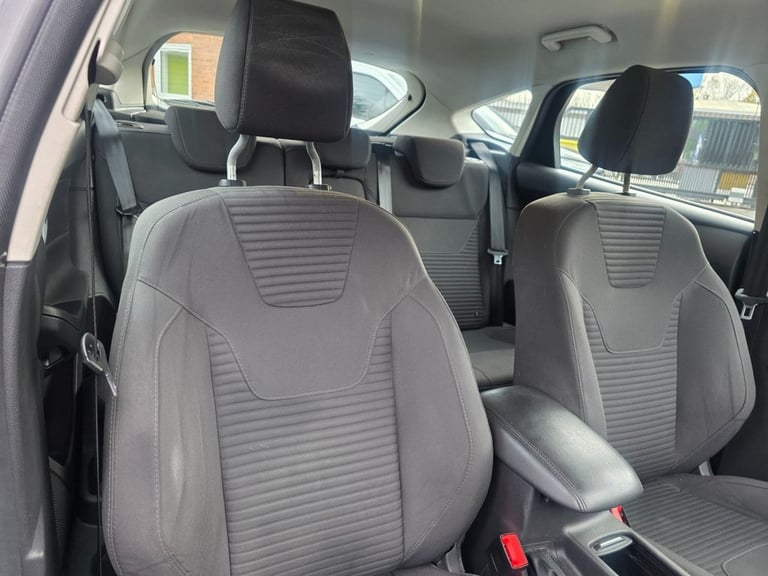 2016 Ford Focus 1.0 EcoBoost 125 Titanium 5dr Auto HATCHBACK PETROL Automatic