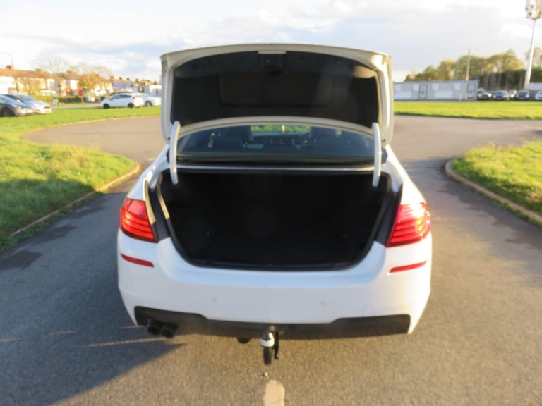 2016 BMW 5 Series 2.0 520d M Sport Euro 6 (s/s) 4dr SALOON Diesel Manual