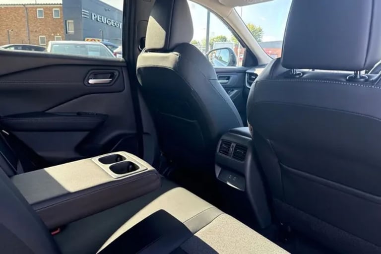 2025 Nissan Qashqai 1.5 E-Power 205 N-Connecta [Glass Roof] 5dr Auto Hatchback Hybrid Automatic