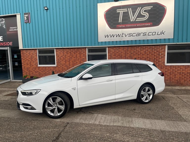 2018 Vauxhall Insignia 2.0 Turbo D BlueInjection SRi Nav Sports Tourer Euro 6 (s/s) 5dr ESTATE Di...