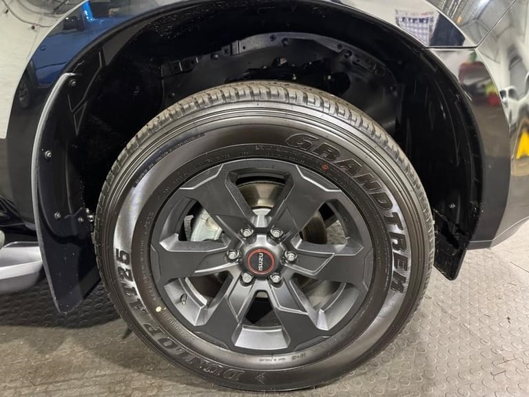 2025 Isuzu D-Max 1.9 V-Cross Double Cab 4x4 Auto Automatic Pick Up Diesel Automatic