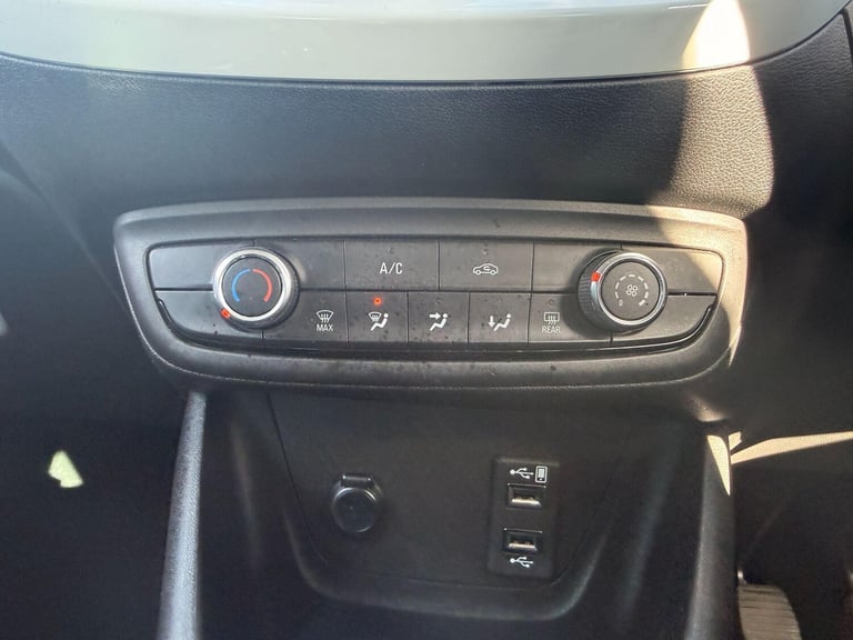 2020 Vauxhall Crossland X 1.2 [83] SRi Nav 5dr [Start Stop] HATCHBACK PETROL Manual